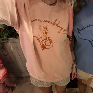 Fun on Weekdays pink crew neck!